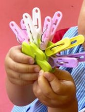 指先遊び〈２歳児〉 令和３（2021）年６月９日