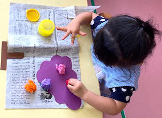 壁面製作「ぶどう」〈２歳児〉 令和３（2021）年８月31日~９月１日