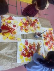 共同壁面製作「紅葉」 令和３（2021）年10月25~26日