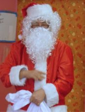 クリスマス会〈１･２歳児合同〉　令和３（2021）年12月23日